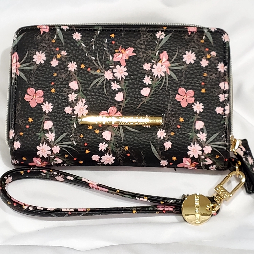 NEW Steve Madden Double Pocket Wristlet